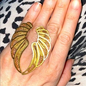 Mallarino Gold wing filigree Violetta Ring